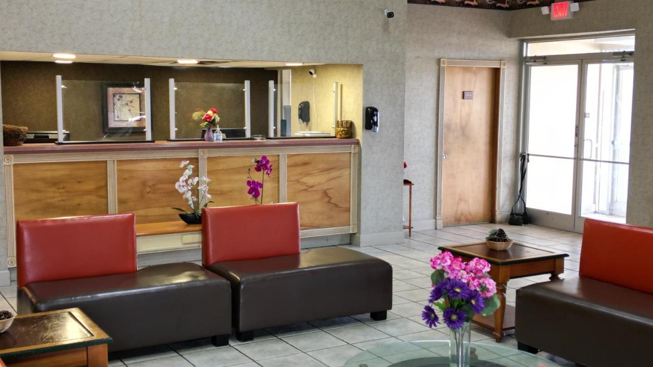 Crossroads Inn & Suites 웨스트 멤피스 외부 사진