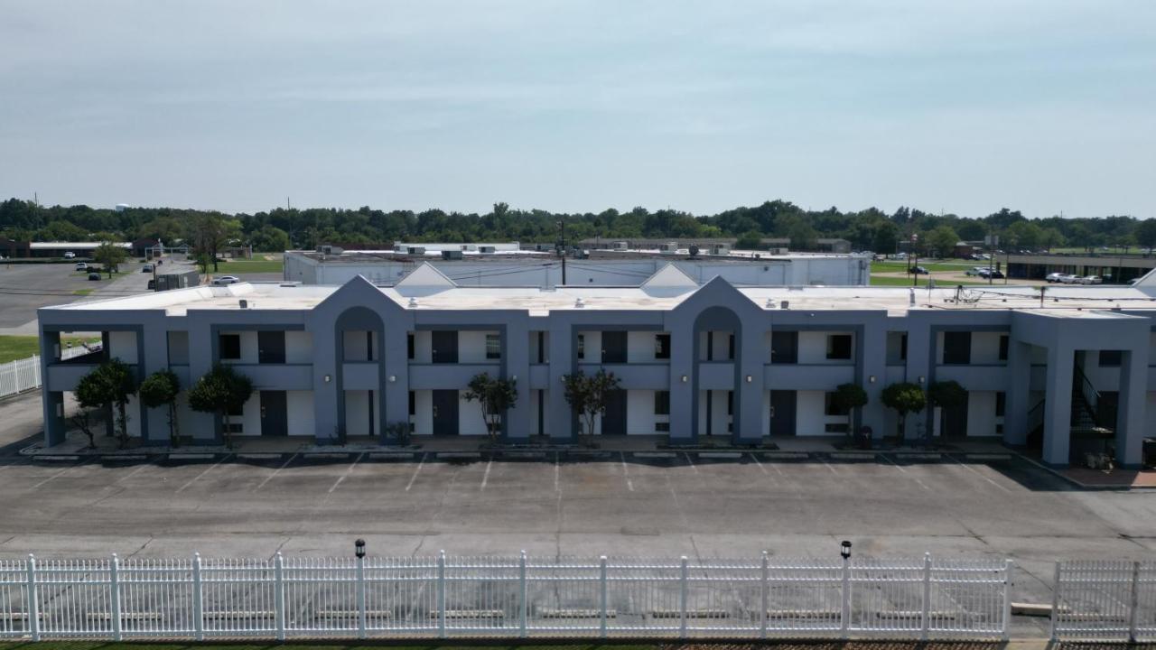 Crossroads Inn & Suites 웨스트 멤피스 외부 사진